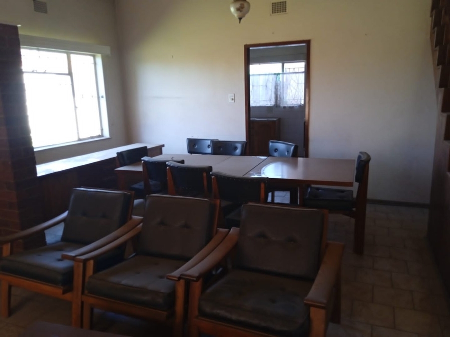  Bedroom Property for Sale in Bloemhof North West